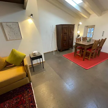 Cinq Huit - Aosta Centro *